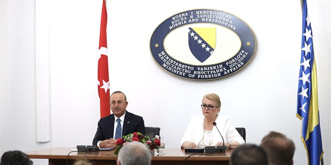 Bosna Hersek Dileri Bakan Turkovic, avuolu ile ortak basn toplantsnda konutu
