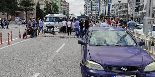 9 aracn kart zincirleme trafik kazasnda 19 kii yaraland