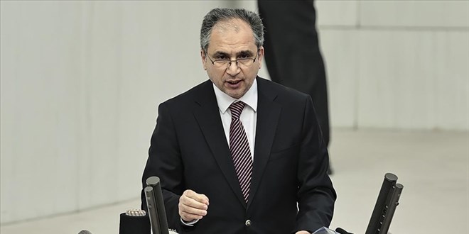 'Cumhurbaşkanımızın maaşı, emekli vekillerin maaşı düşük kalmasın diye artıyor'
