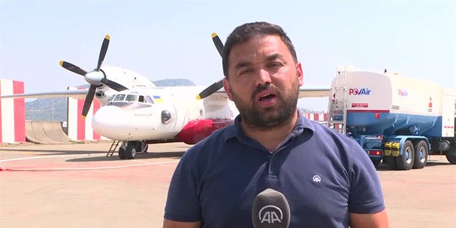 Dünyanın en büyük helikopterleri Marmaris'te yangınla mücadelesi görüntülendi