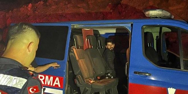 3 noktada yangın çıkardı, 4'üncü yerde suçüstü yakalandı