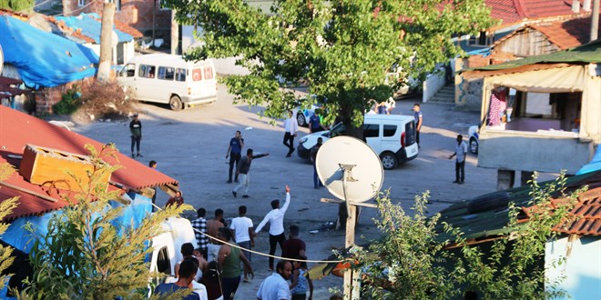 Kocaeli'de dndeki kavgada 1'i polis, 5 kii yaraland