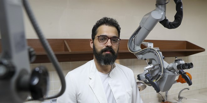 Beyin tümörünü nokta atışıyla tespit eden karma sanal gerçeklik Türkiye'de ilk kez uygulandı