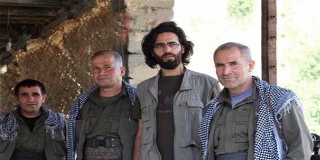 HDP'li vekilin teröristlerle fotoğrafı çıkan oğlu tutuklandı