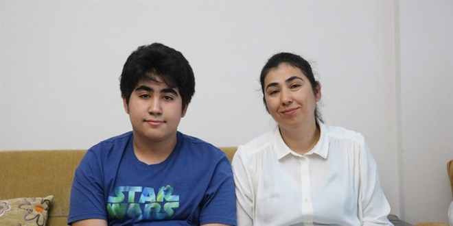 LGS'de tam puan alan gencin hedefi, AİHM'de hakim olmak
