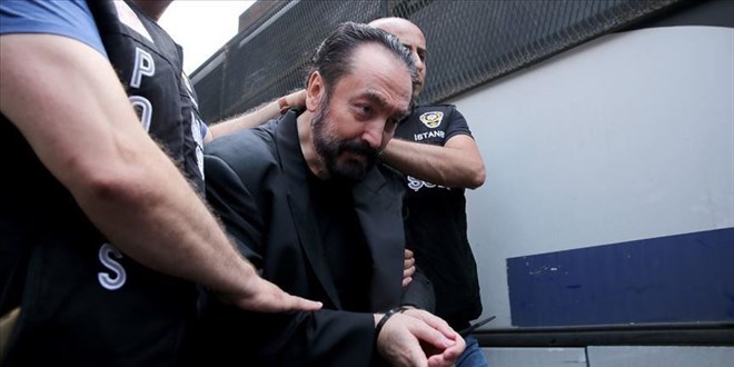 Adnan Oktar su rgtnden, firari kardeler yakaland