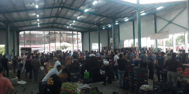 Semt pazarındaki kavgaya karışan 5 zanlıdan biri tutuklandı