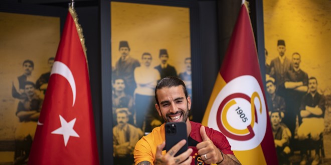 Galatasaray, Sergio Oliveira'yı 4 yıllığına kadrosuna kattı