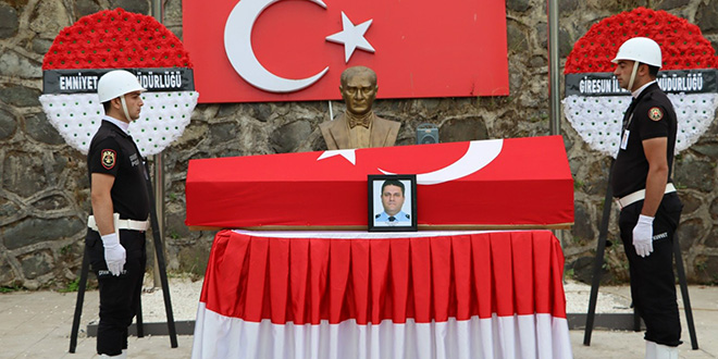 45 yaşındaki polis memuru kalp krizi sonucu hayatını kaybetti