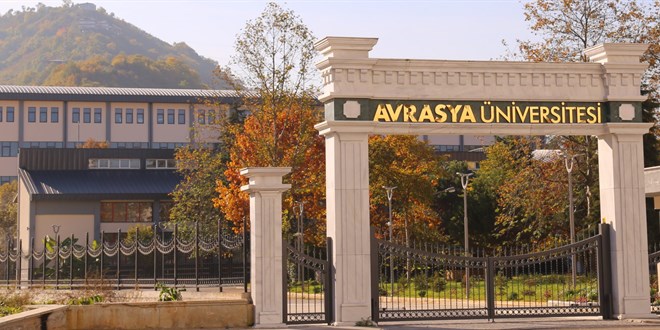 40 akademisyenin işten çıkarıldığı iddia edildi, intihar mesajı endişe yarattı