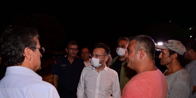 Vali Aksoy: Tek amacımız alevleri kısa sürede kontrol altına almak