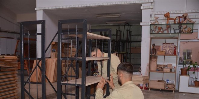 Devlet okulu fabrika gibi üretim yapıyor