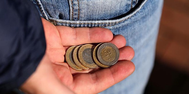 10 lira madeni para 500 lira kağıt para olarak basılacak!