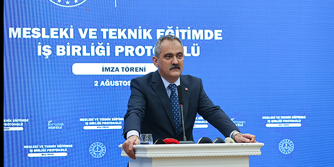 Bakan Özer: Mesleki eğitimde hedef 1,5 milyar lira gelir