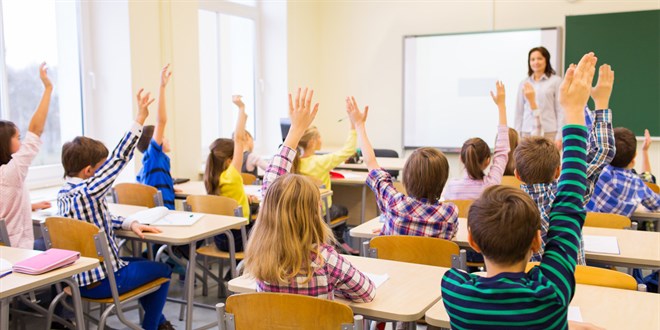 Okullarda yeni dönem! 'Sınıf mevcudu kararı' Resmi Gazete'de