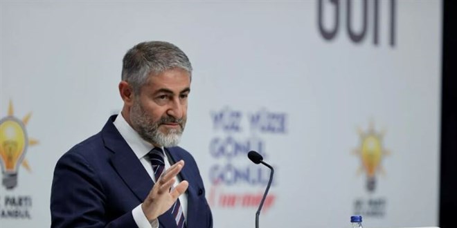 Bakan Nebati: Benzinin 22 liraya düşmesi neden manşetlerde yok?