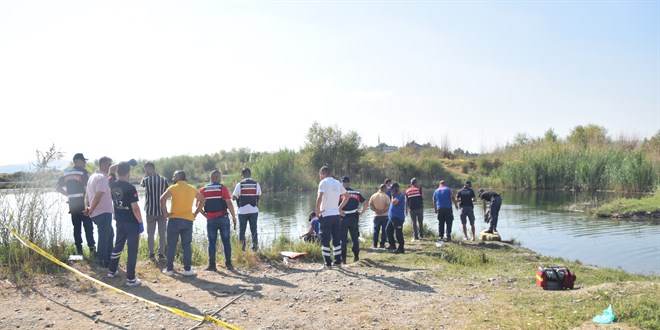 Şanlıurfa'da Fırat Nehri'ne giren 2 kişi boğuldu