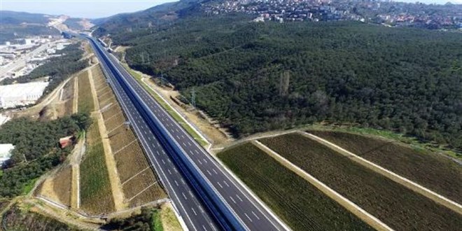 İki otoyol ihalesine öteleme