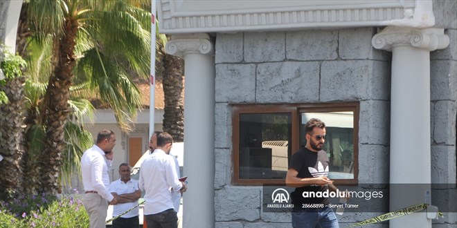 Antalya'da tartt eski otel alannn silahla vurduu gvenlik mdr yaraland