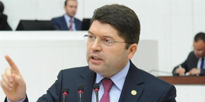'Cumhurbaşkanlığı logolu hediye saat' iddialarını yalanlandı