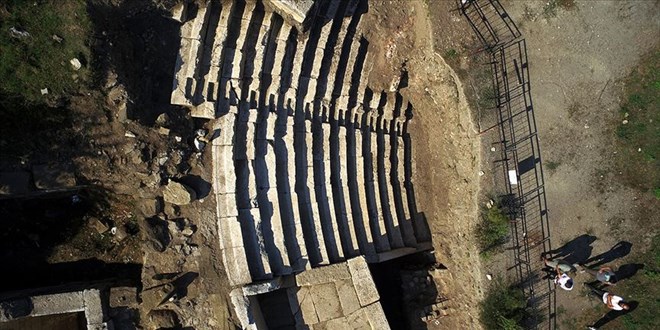 Düzce'deki antik kentte Apollon heykeli bulundu