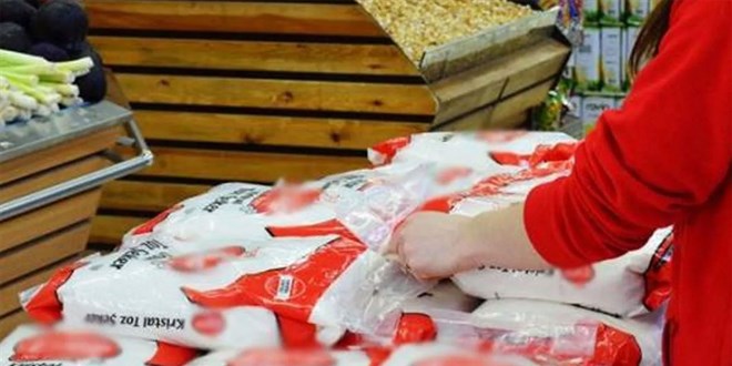 Ucuz şekerde kirli oyun! Haberi önceden alıp marketleri 15 dakikada yağmalıyorlar