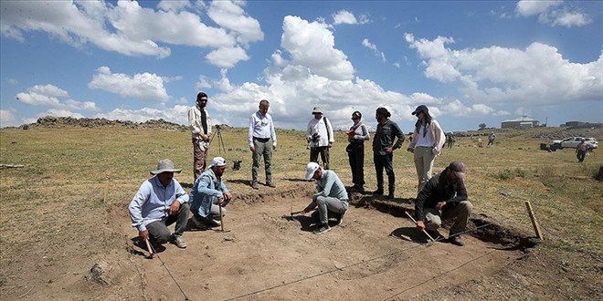 Malazgirt Savaşı alanının nokta tespiti için kazı çalışmaları sürüyor