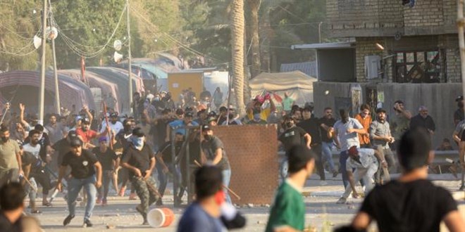 İran: Irak ile tüm kara sınırları kapatıldı, Bağdat'a uçuşlar durduruldu