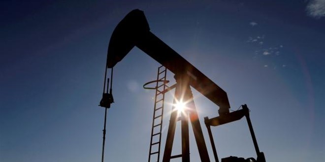 Brent petrolün varil fiyatı 98,69 dolar