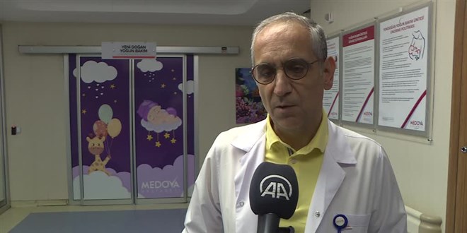 Yemek borusu nefes borusuna yapışık ve kapalı doğan bebeğe 'hayat' operasyonu