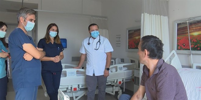 'Mucize doktor' 6 ay sonra hastalarıyla buluştu