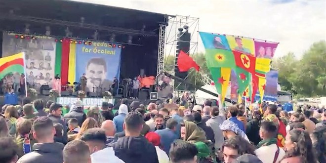 Szde festivalde terr propagandas