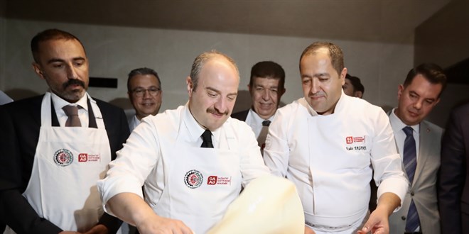 Sanayi ve Teknoloji Bakanı Varank, Gaziantep'te
