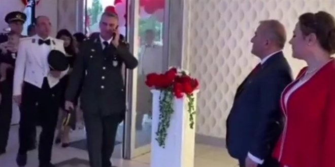 MSB'den 30 Ağustos'ta el sıkmayan askeri personele dair açıklama