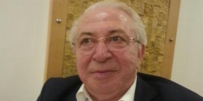 Yazar Mehmet Toplu 'Ne mutlu Türk'üm' parolasıyla dolandırıldı
