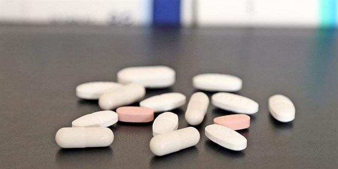 Mevsimsel hastalıklarla birlikte ilaç kullanımında artış yaşanıyor