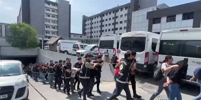 Samsun'da 'Müsilaj-2 Operasyonu' kapsamında yakalanan 3 şüpheli tutuklandı