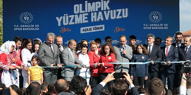 Bakan Kasapoğlu: İlkokulda her çocuk bir spor branşını çok iyi bilerek mezun olacak