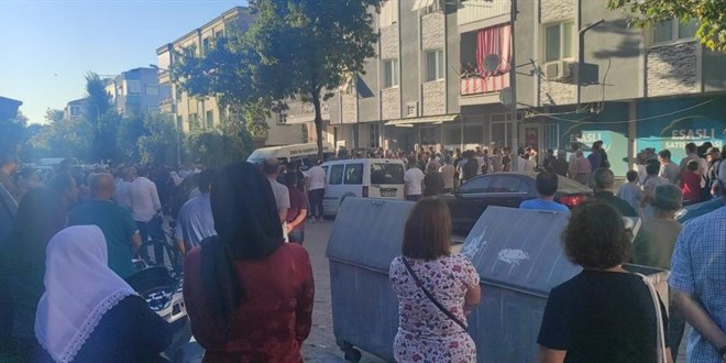 12 yaşındaki çocuk silahla oynarken kuzenini vurdu