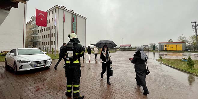 KYK yurdunda doğal gaz paniği