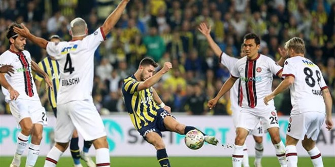 9 gollü düelloda kazanan Fenerbahçe