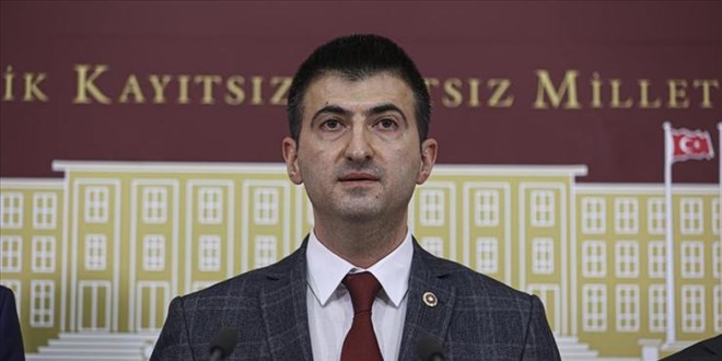 Erdoğan davet etti, eski CHP'li vekil Çelebi AK Parti'ye geçti
