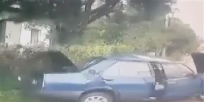 Karı kocayı feci kaza ayırdı