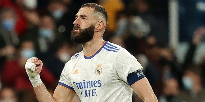 Benzema, Altn Top dln ilk kez kazand