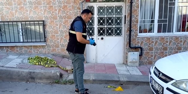 Manisa'da geen ay silahla yaralanan gen kz, evinde fenalaarak hayatn kaybetti