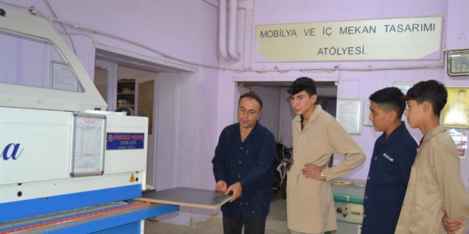 Fabrika gibi okuldan 476 bin liralık üretim