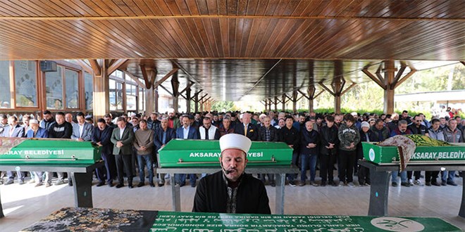 Vali katıldığı cenazede açıkladı: Cenaze yemeklerini yasakladık