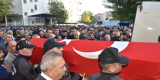 İzne geldiği memleketinde rahatsızlanan polis memuru vefat etti