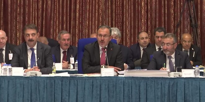 Bakan Kasapoğlu: Yıl başında burs, kredi ücretlerini güncelleyeceğiz