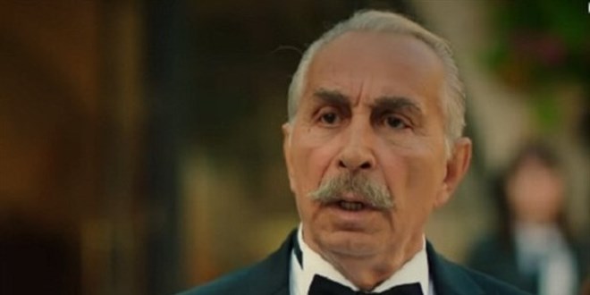 Ünlü oyuncu Rıza Akın, beyin kanaması geçirdi